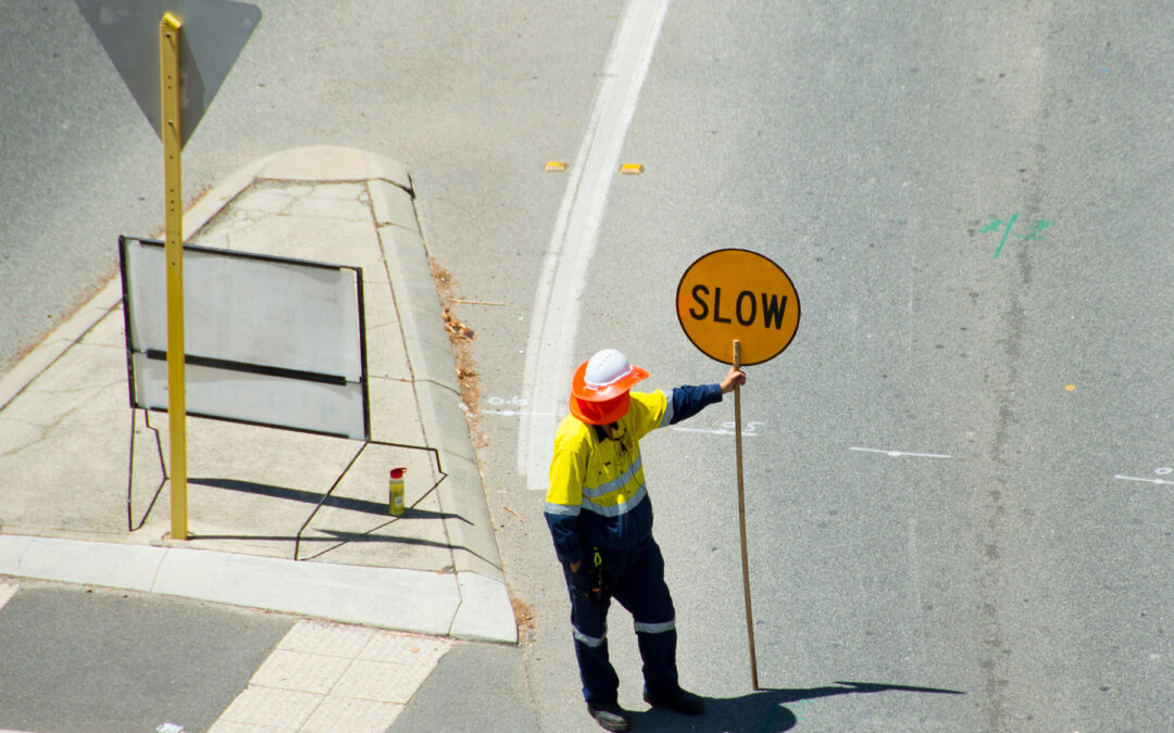 What to Look out for When Choosing the Best Traffic Control Course